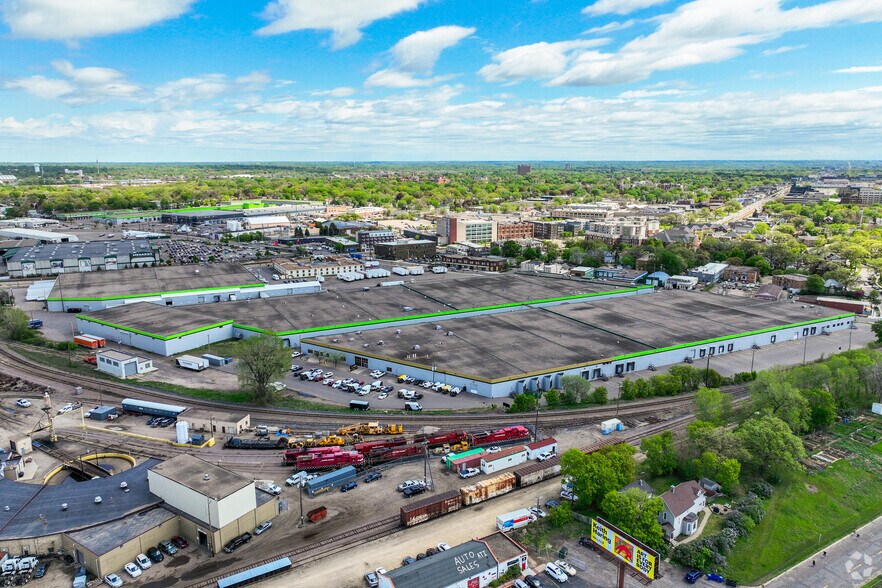 More Photos Of 429-489 Prior Ave N, Saint Paul Warehouse For Lease