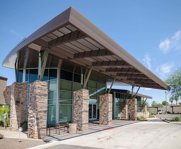 More Photos Of 6750 W Thunderbird Rd, Peoria Medical For Lease