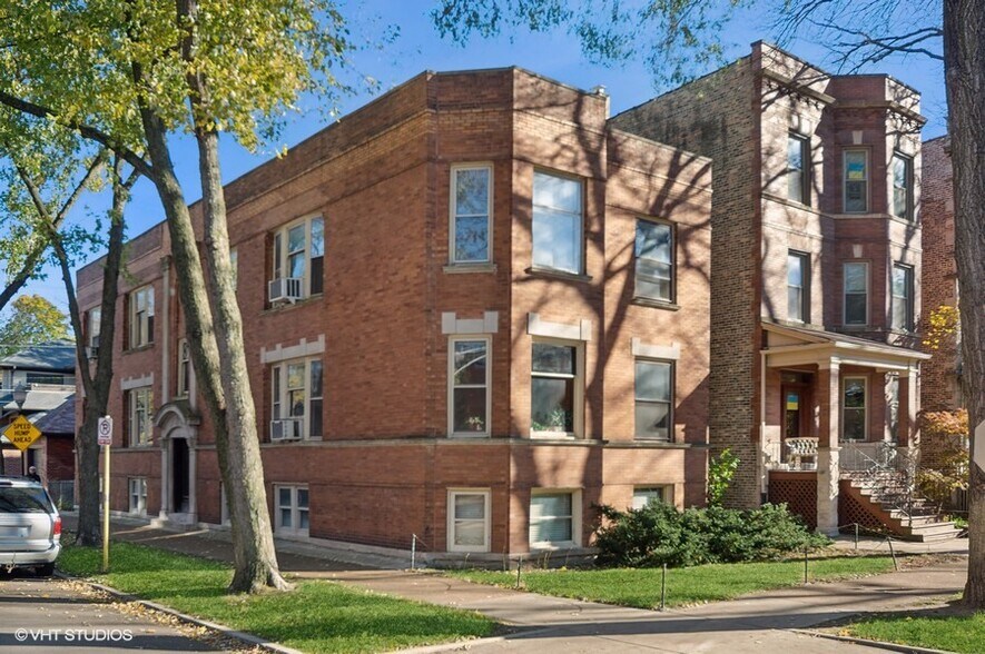 Primary Photo Of 1351 W Balmoral Ave, Chicago Apartments For Sale