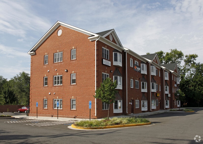 More Photos Of 5981-5985 Columbia Pike, Falls Church Medical For Sale
