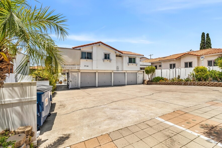 Primary Photo Of 3736 Mississippi St, San Diego Apartments For Sale