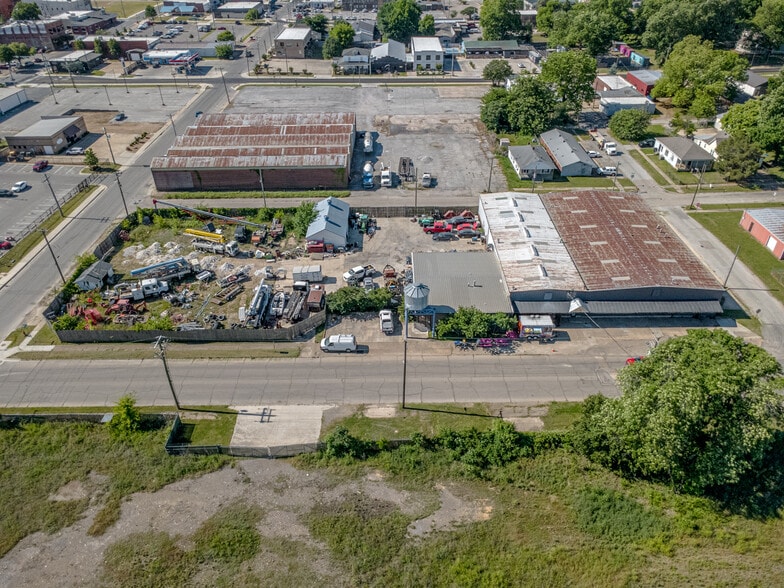 Primary Photo Of 301 Burke Ave, Jonesboro Warehouse For Sale