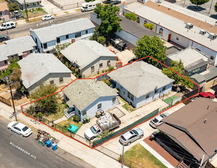 More Photos Of 11012 Willowbrook Ave, Los Angeles Apartments For Sale