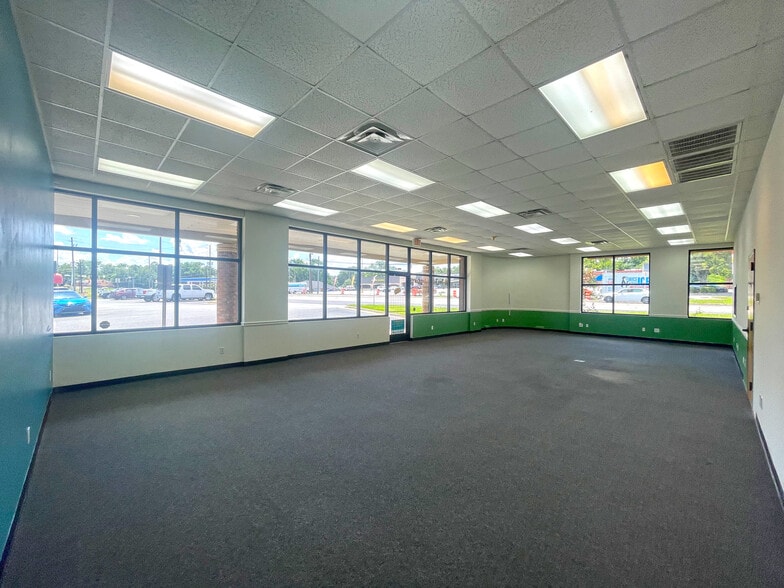 More Photos Of 3740 Macon Rd, Columbus Unknown For Lease