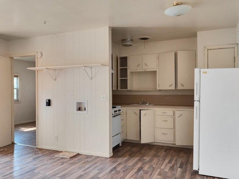 More Photos Of , Hamilton Multifamily For Sale