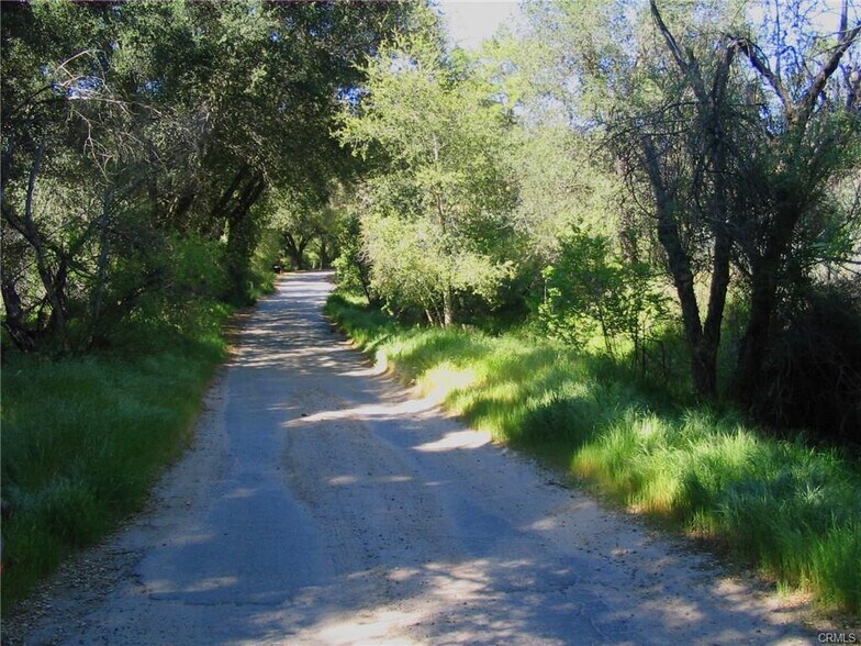 More Photos Of 19400 Mulholland Dr, Tarzana Land For Sale