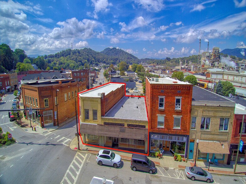 More Photos Of 505 Main St, Canton Storefront Retail Office For Sale