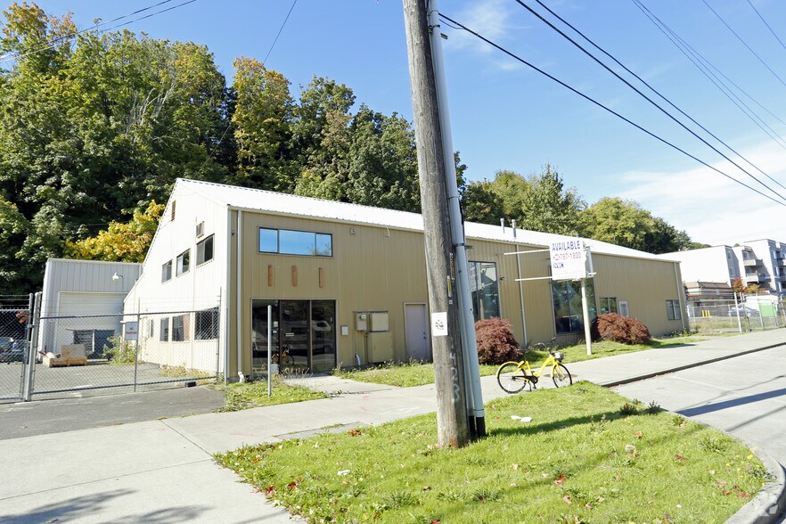 More Photos Of 2501 Harbor Ave SW, Seattle Warehouse For Lease