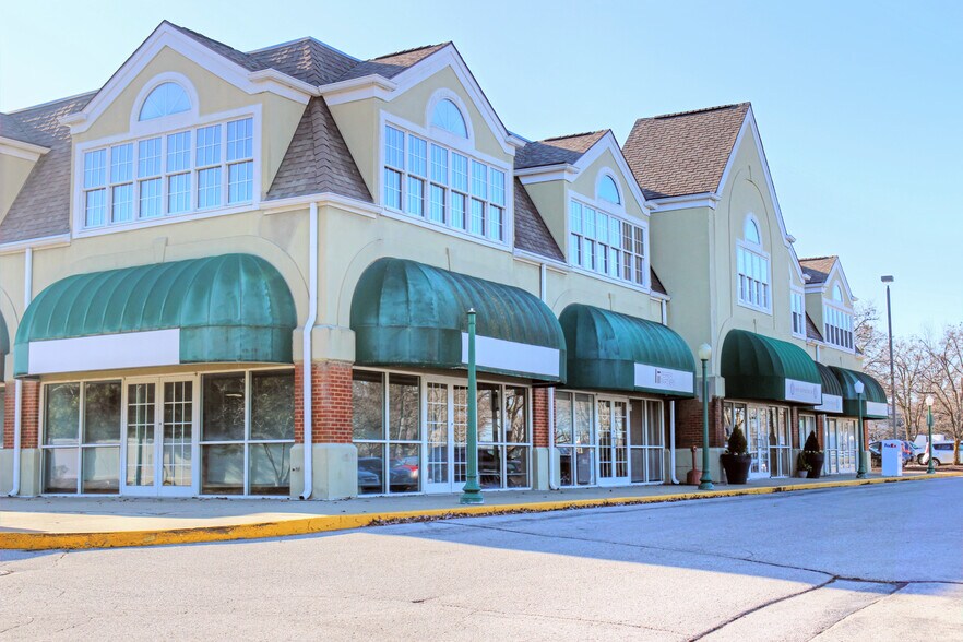 More Photos Of 1510 Newtown Pike, Lexington Office For Lease