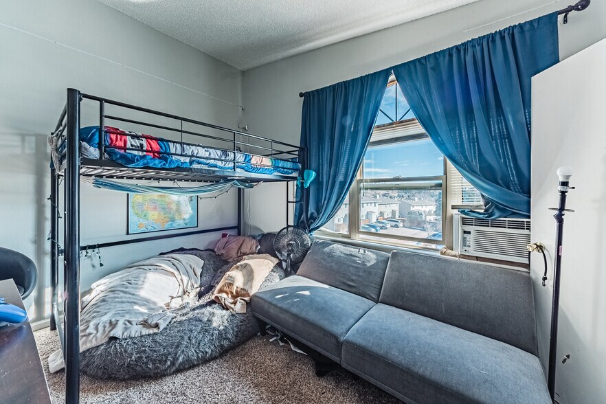 More Photos Of 6970 Peyote Way, Colorado Springs Apartments For Sale