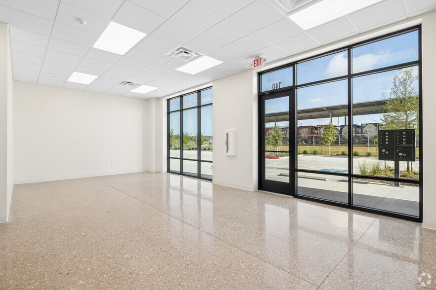 More Photos Of 19150 Marketplace Ave, Kyle Manufacturing For Lease