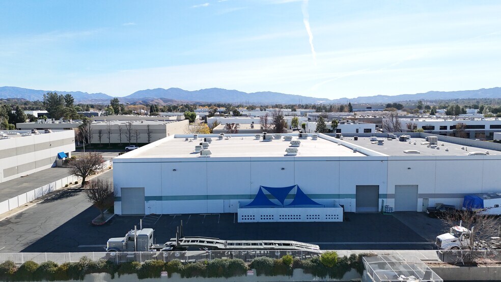 More Photos Of 24833 Anza Dr, Valencia Warehouse For Lease