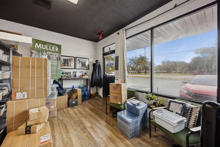 More Photos Of 1637-1643 S 8th St, Fernandina Beach Storefront For Sale