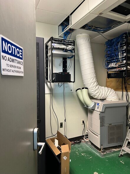 More Photos Of 9999 Bellaire Blvd, Houston Medical For Lease