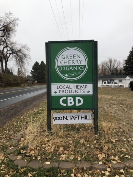 More Photos Of 900 N Taft Hill Rd, Fort Collins Showroom For Lease