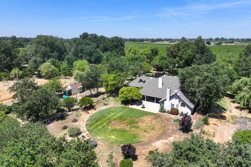 More Photos Of 9415 21st Ave, Lemoore Land For Sale