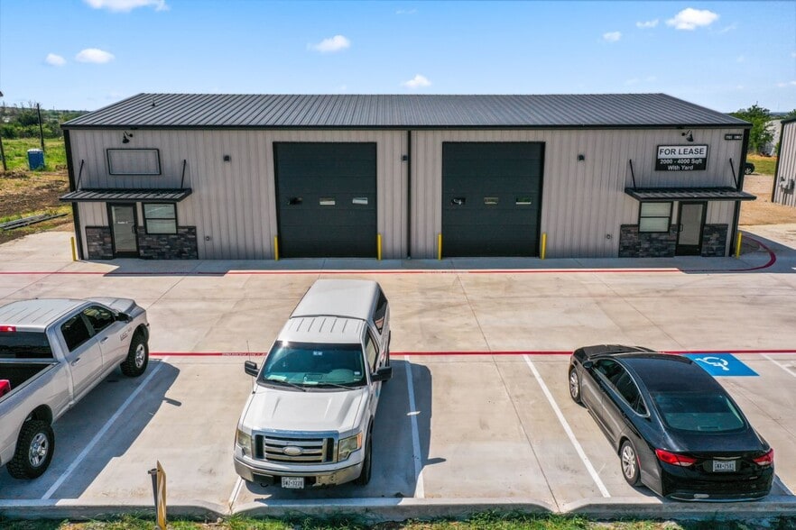 More Photos Of 2036 Seaborn Road Building 3 Suite A, Ponder Warehouse For Lease