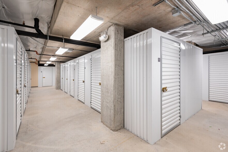 More Photos Of 102 N G St, Tacoma Apartments For Lease