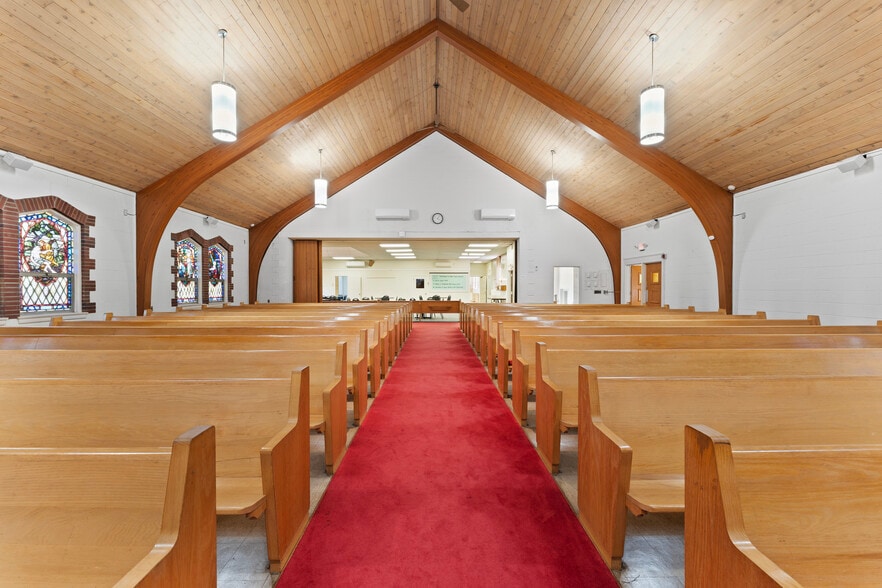 More Photos Of 21 Church St, Elmwood Park Religious Facility For Sale