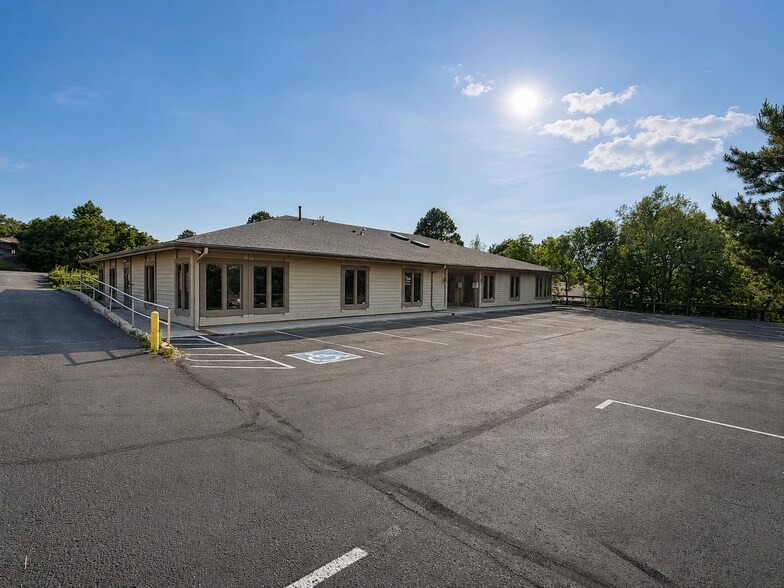 More Photos Of 6055 Lehman Dr, Colorado Springs Office For Lease