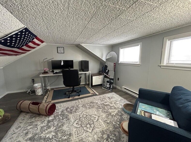 More Photos Of 401 E 4th St, Watkins Glen Restaurant For Sale