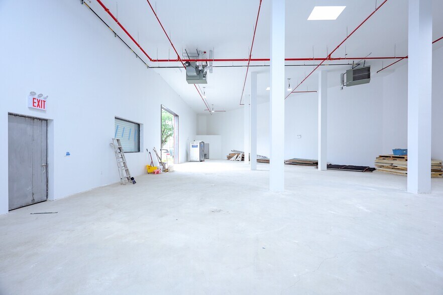 More Photos Of 2322 W 7th St, Brooklyn Warehouse For Sale