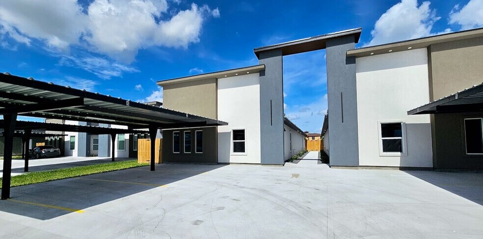 More Photos Of 2904 Links Dr, Edinburg Multifamily For Sale