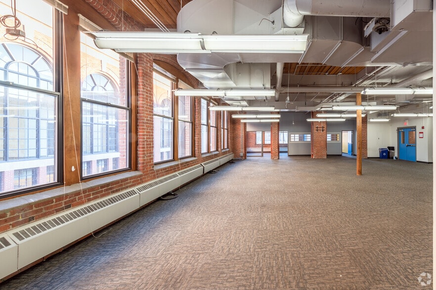 More Photos Of 3 Davol Sq, Providence Office For Lease