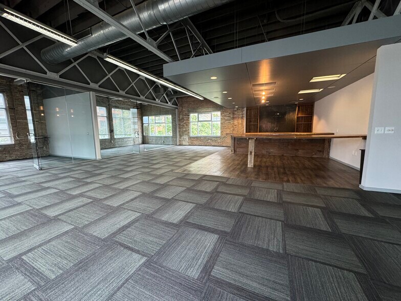 More Photos Of 300 Ionia Ave SW, Grand Rapids Office For Sale