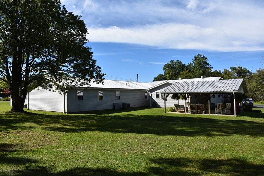 More Photos Of 2017 Meadville Rd, Titusville Hospitality For Sale
