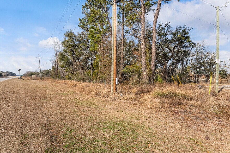 More Photos Of 302 McPhersonville Church Rd, Yemassee Industrial For Sale