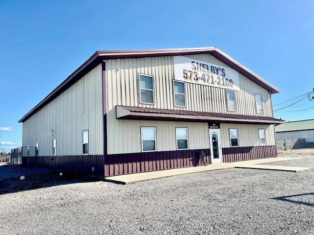 More Photos Of 475 Western Dr, Sikeston Flex For Sale