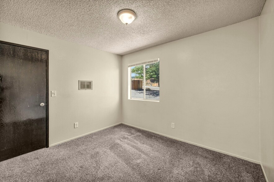 More Photos Of 330 Talus Way, Reno Apartments For Sale