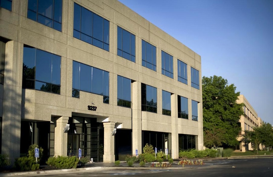 Primary Photo Of 9237 Ward Pky, Kansas City Office For Lease