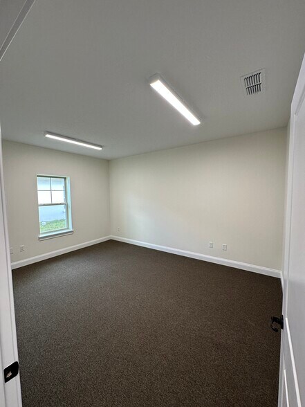 More Photos Of 135 Land Grant St, Saint Augustine Medical For Lease