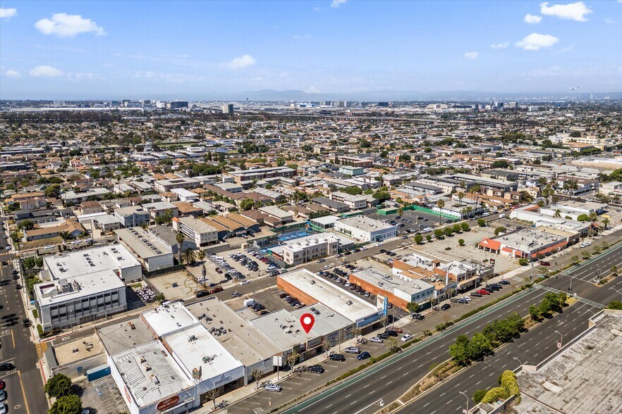 More Photos Of 12309-12311 Hawthorne Blvd, Hawthorne Storefront For Sale