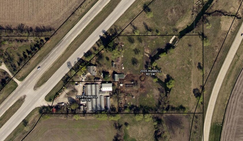 More Photos Of 2005 NE Hubbell Ave, Bondurant Industrial For Sale