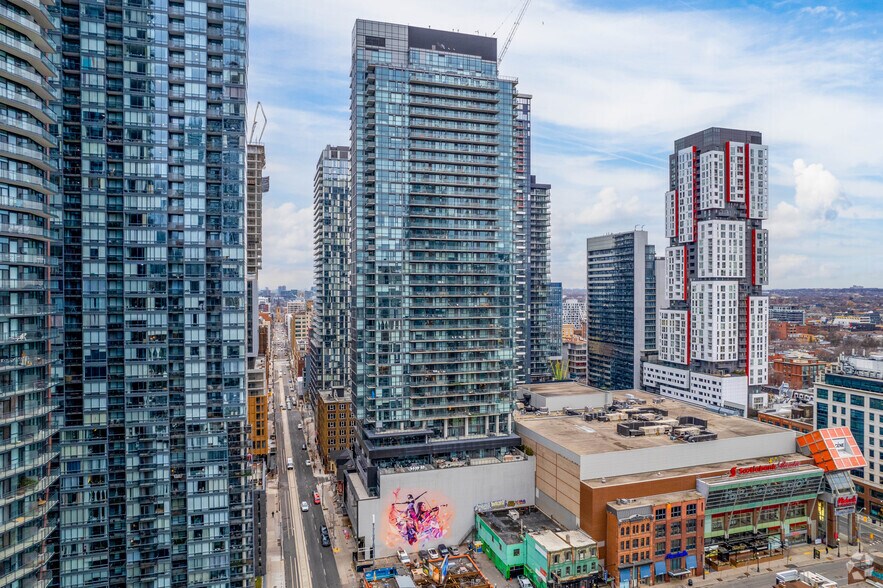 Primary Photo Of 288-292 Adelaide St W, Toronto Apartments For Lease