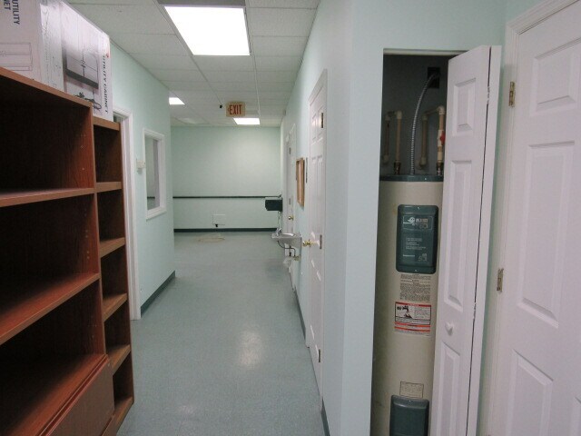 More Photos Of 4001 Confederate Point Rd, Jacksonville Medical For Sale