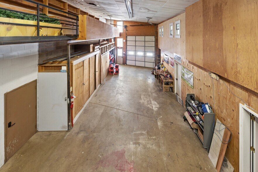 More Photos Of 101 E Marshall St, Remington Storefront Retail Office For Sale