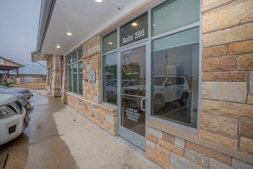 More Photos Of 4519 Mills Park Cir, College Station Office For Sale