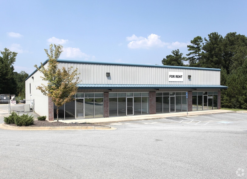 More Photos Of 1064 GA-16, Newnan Showroom For Sale