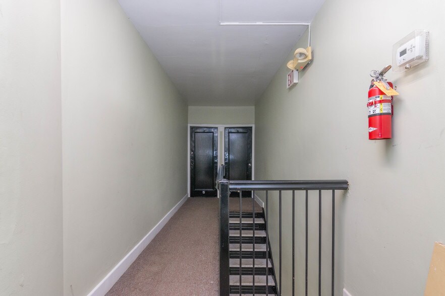 More Photos Of 291 S Lexington Ave, White Plains Apartments For Sale