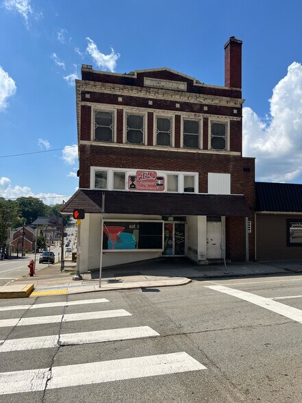 More Photos Of 2 N Pennsylvania Ave, Greensburg Storefront Retail Residential For Sale