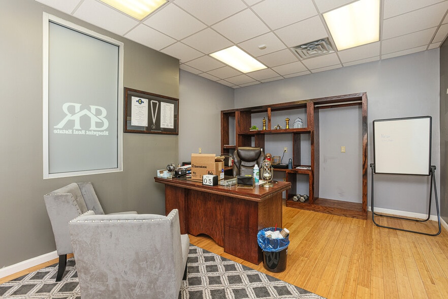 More Photos Of 8311 Two Notch Rd, Columbia Office For Sale