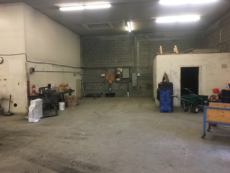 More Photos Of 615 Front St, Whitehall Service For Lease