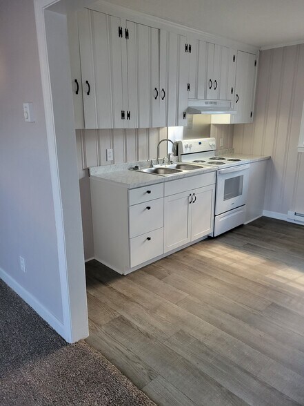 More Photos Of 6043 Charles Ave, Fayetteville Apartments For Sale