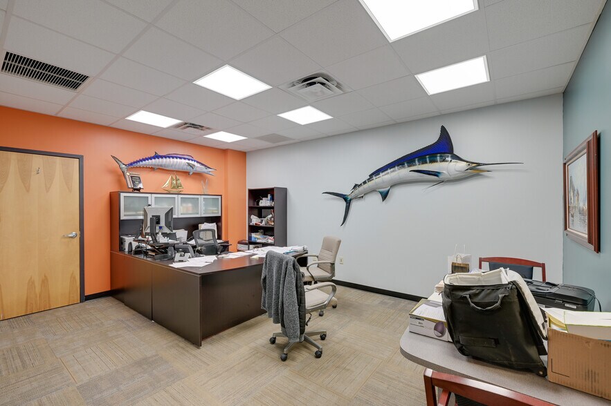 More Photos Of 700 Taylor Ave, Columbus Light Distribution For Sale