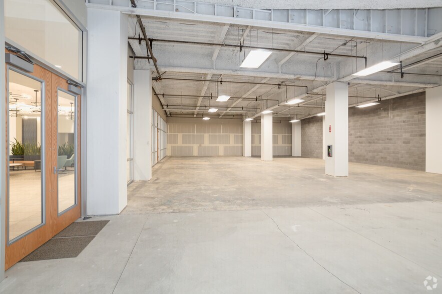 More Photos Of 801 K St, Sacramento Office For Lease