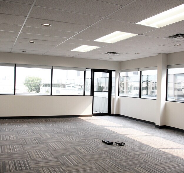 More Photos Of 15111 123 Ave, Edmonton Unknown For Lease